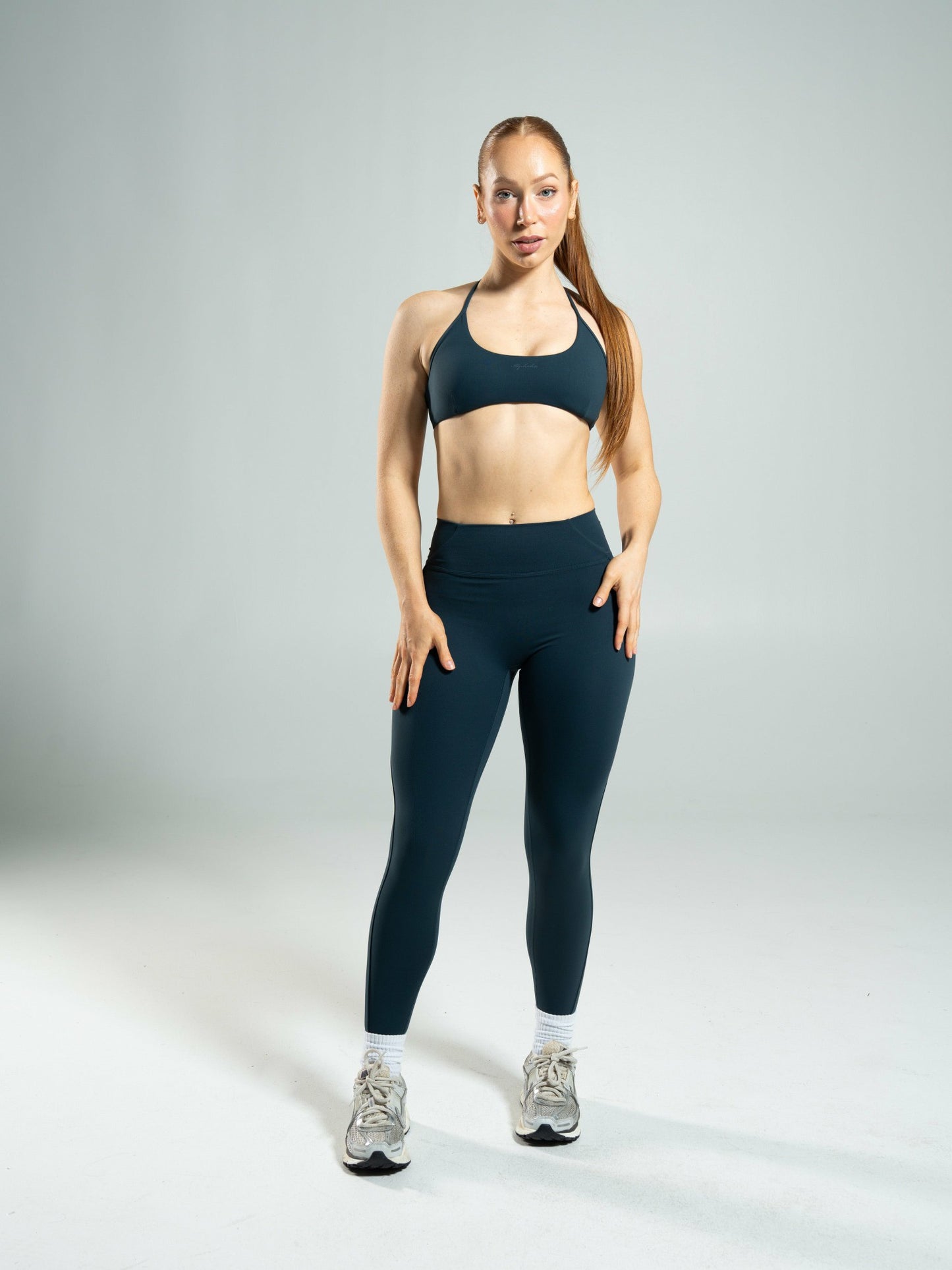 Aura Ultra-High Rise Legging - Deep Sea | Alphalete