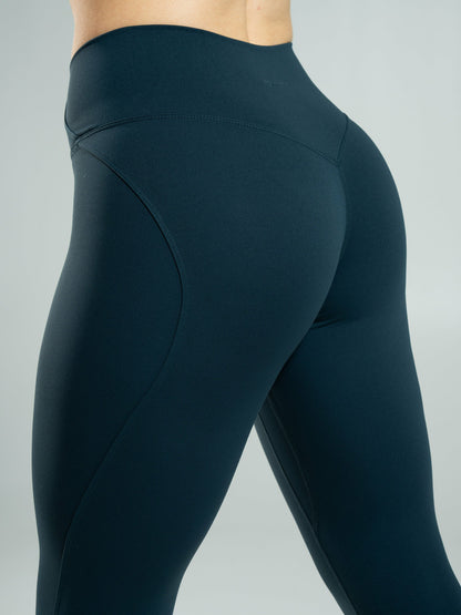 Aura Ultra-High Rise Legging - Deep Sea | Alphalete