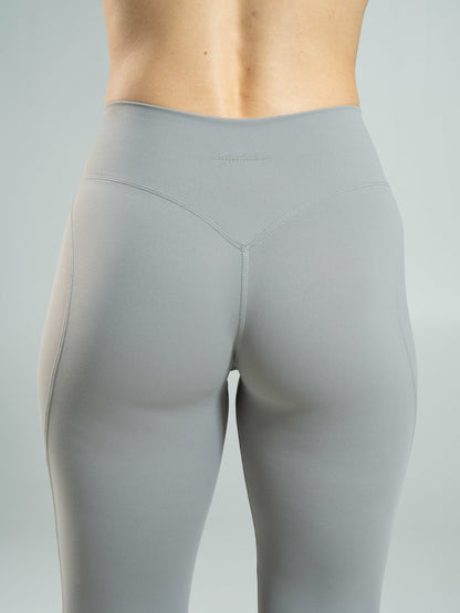 Aura Ultra-High Rise Flared Pant Long - Nickel | Alphalete