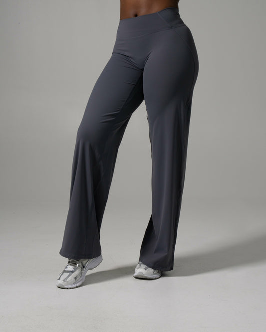 Aura Wide Leg Pant Long - Thunderstorm | Alphalete