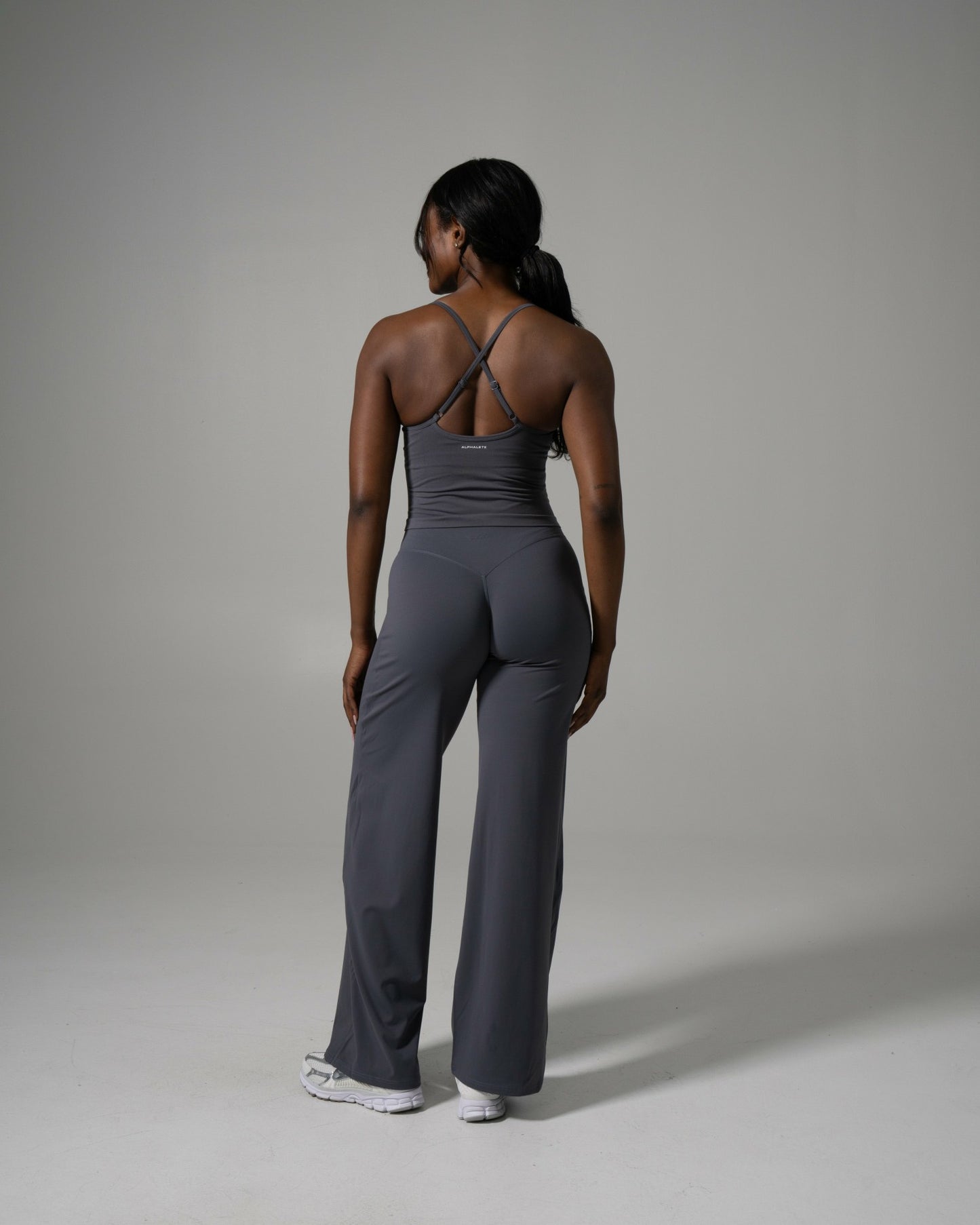 Aura Wide Leg Pant Long - Thunderstorm | Alphalete
