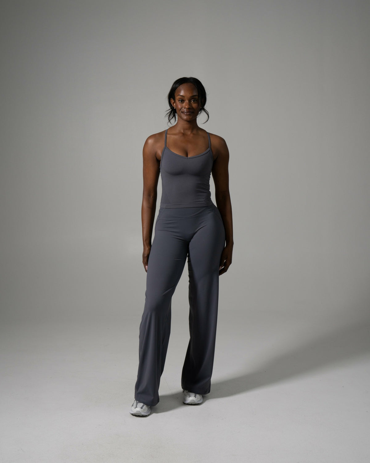 Aura Wide Leg Pant Long - Thunderstorm | Alphalete