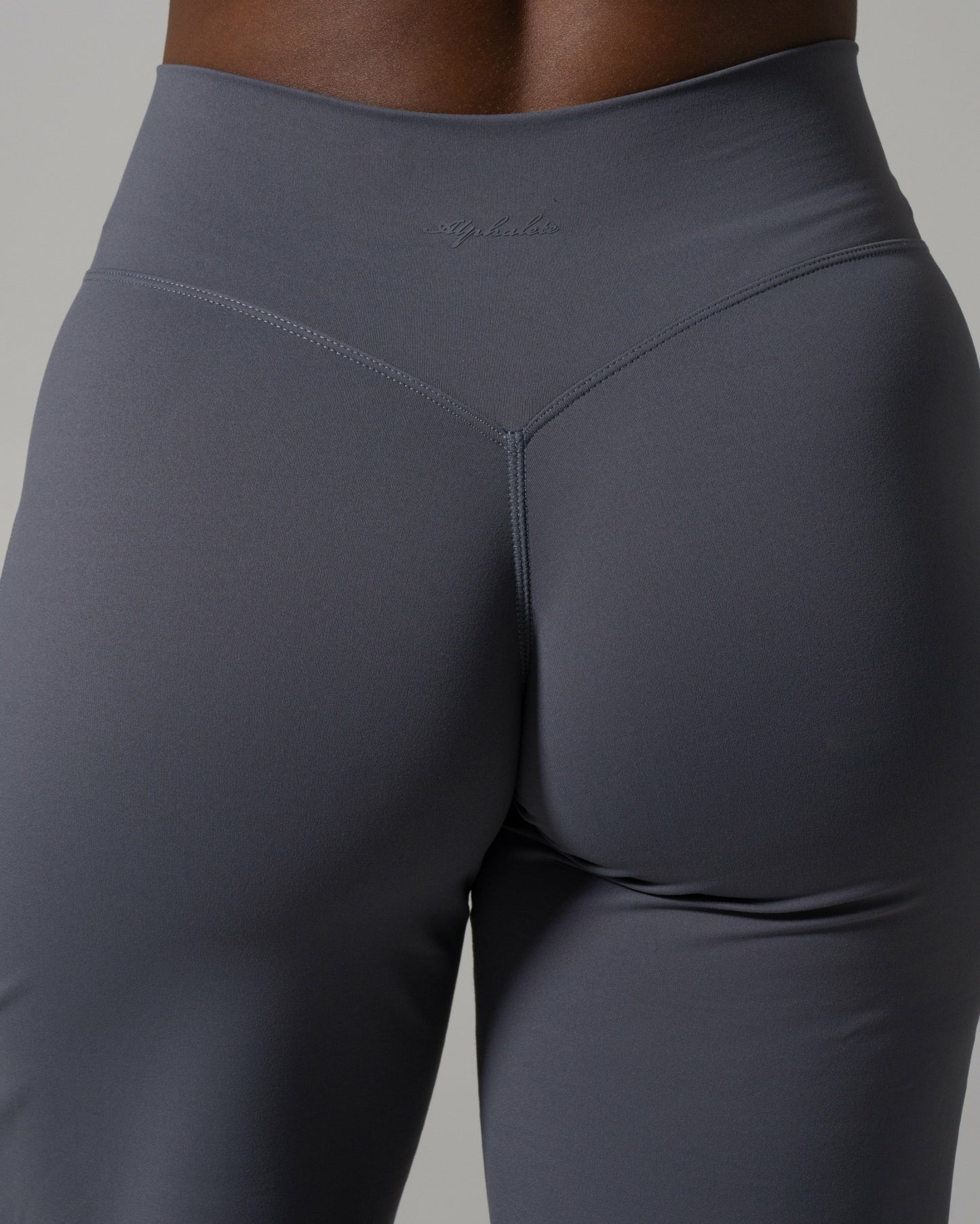 Aura Wide Leg Pant Long - Thunderstorm | Alphalete