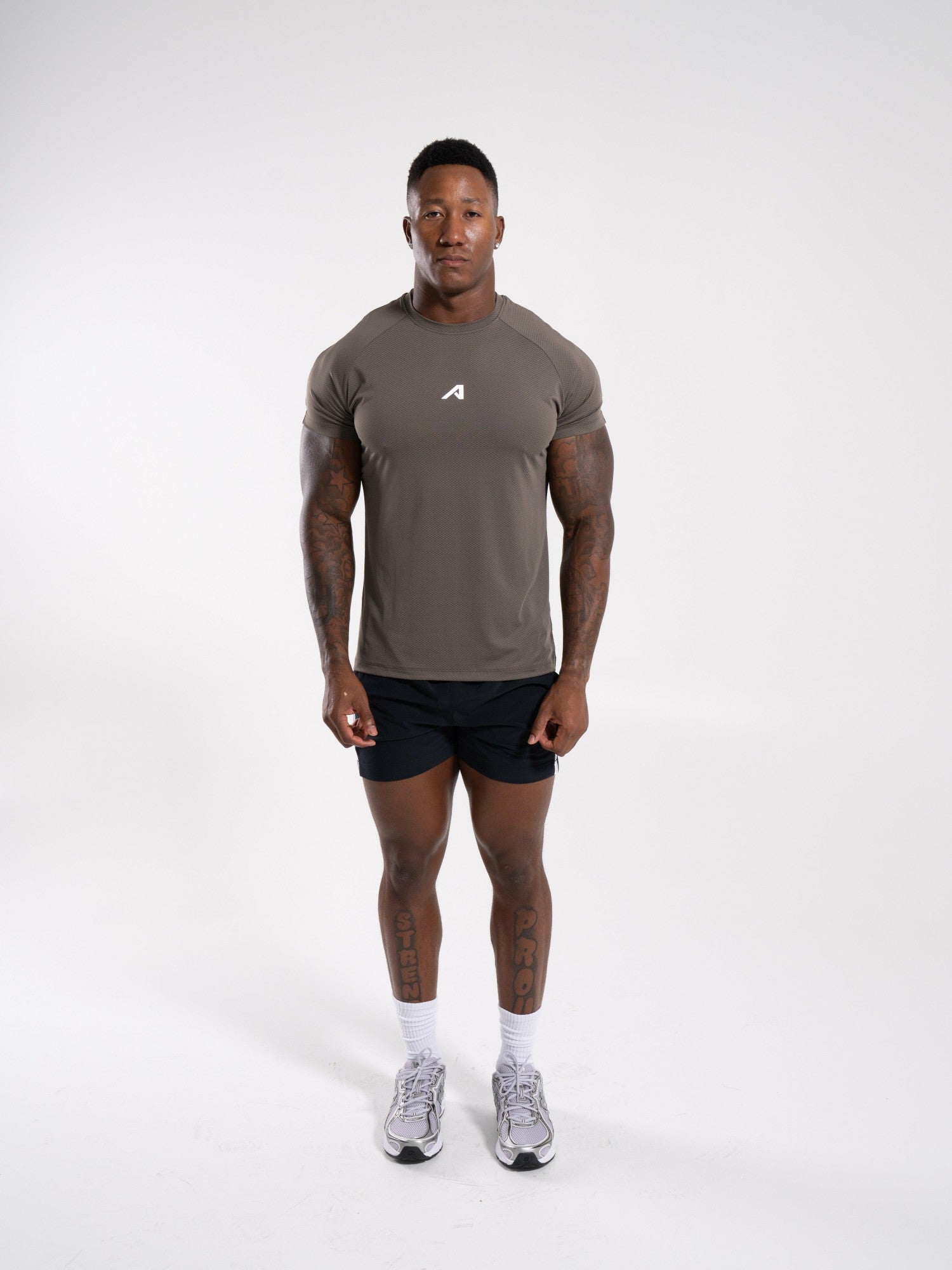 Base Tee - Khaki - Mens Workout Tee | Alphalete