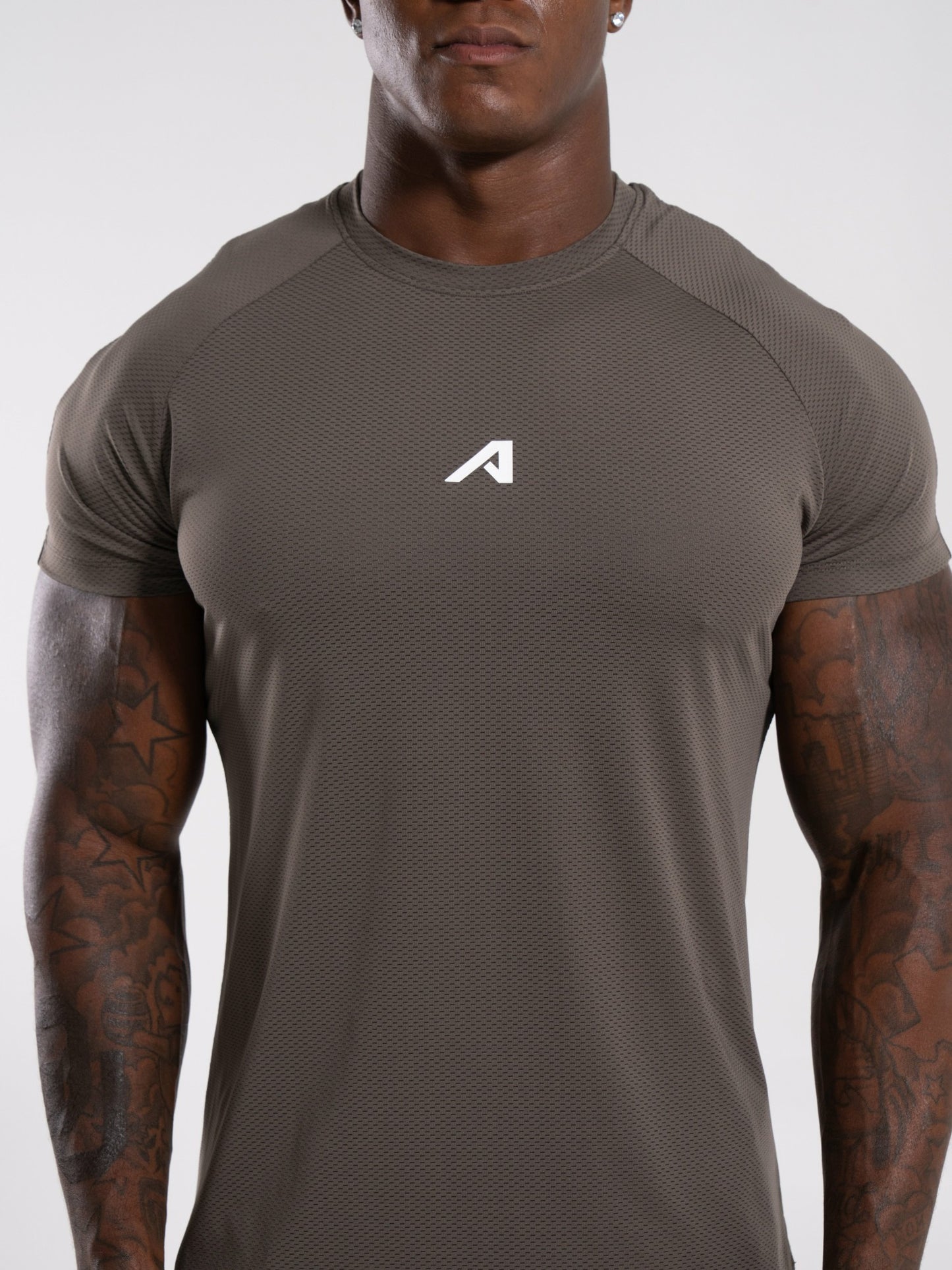 Base Tee - Khaki - Mens Workout Tee | Alphalete