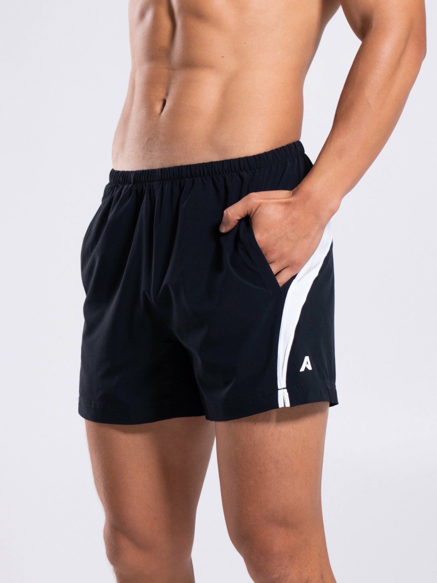 Dynamic Panel Short - Black / White | Alphalete