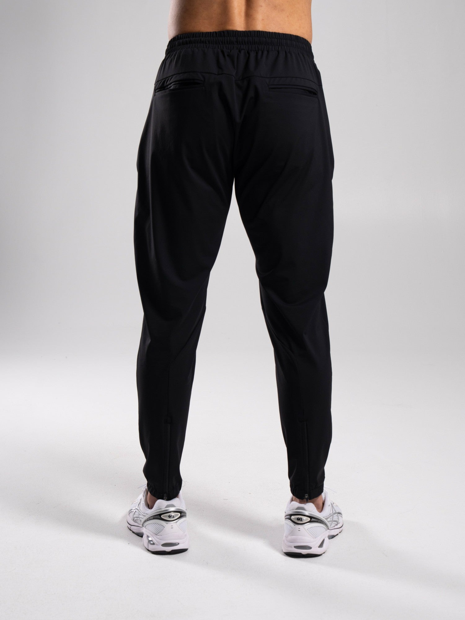 CoreFlex Jogger - Black - Mens Track Pants | Alphalete