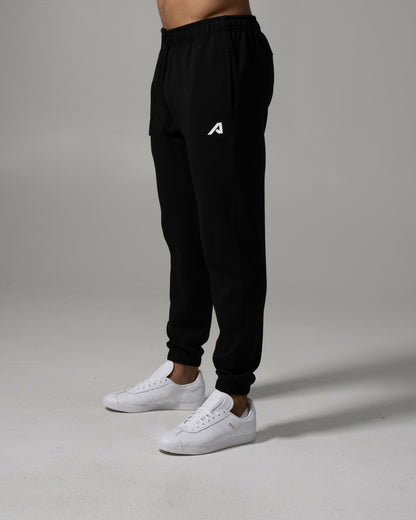 Vantage Jogger - Black - Mens Track Pants | Alphalete