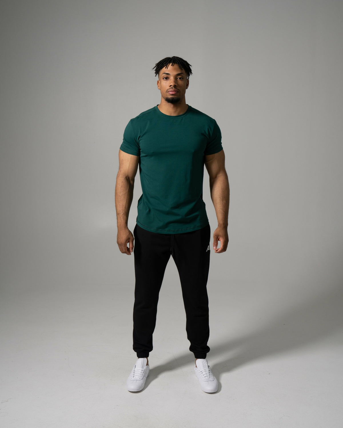 Vantage Jogger - Black - Mens Track Pants | Alphalete