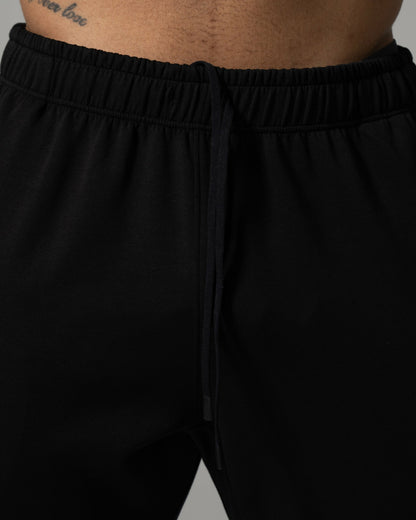Vantage Jogger - Black - Mens Track Pants | Alphalete