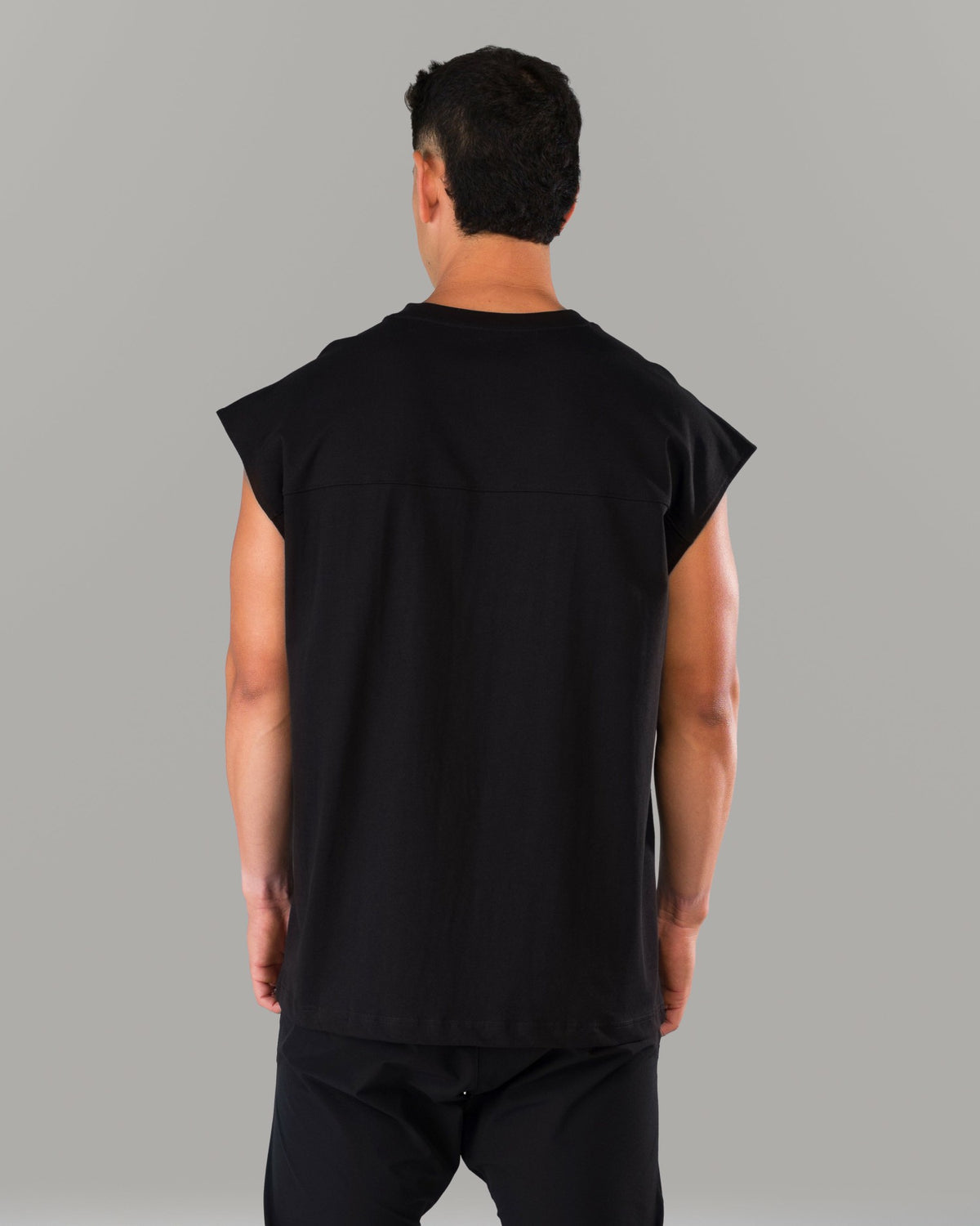 Union Mineral Cutoff - Black - Mens Workout Tee | Alphalete