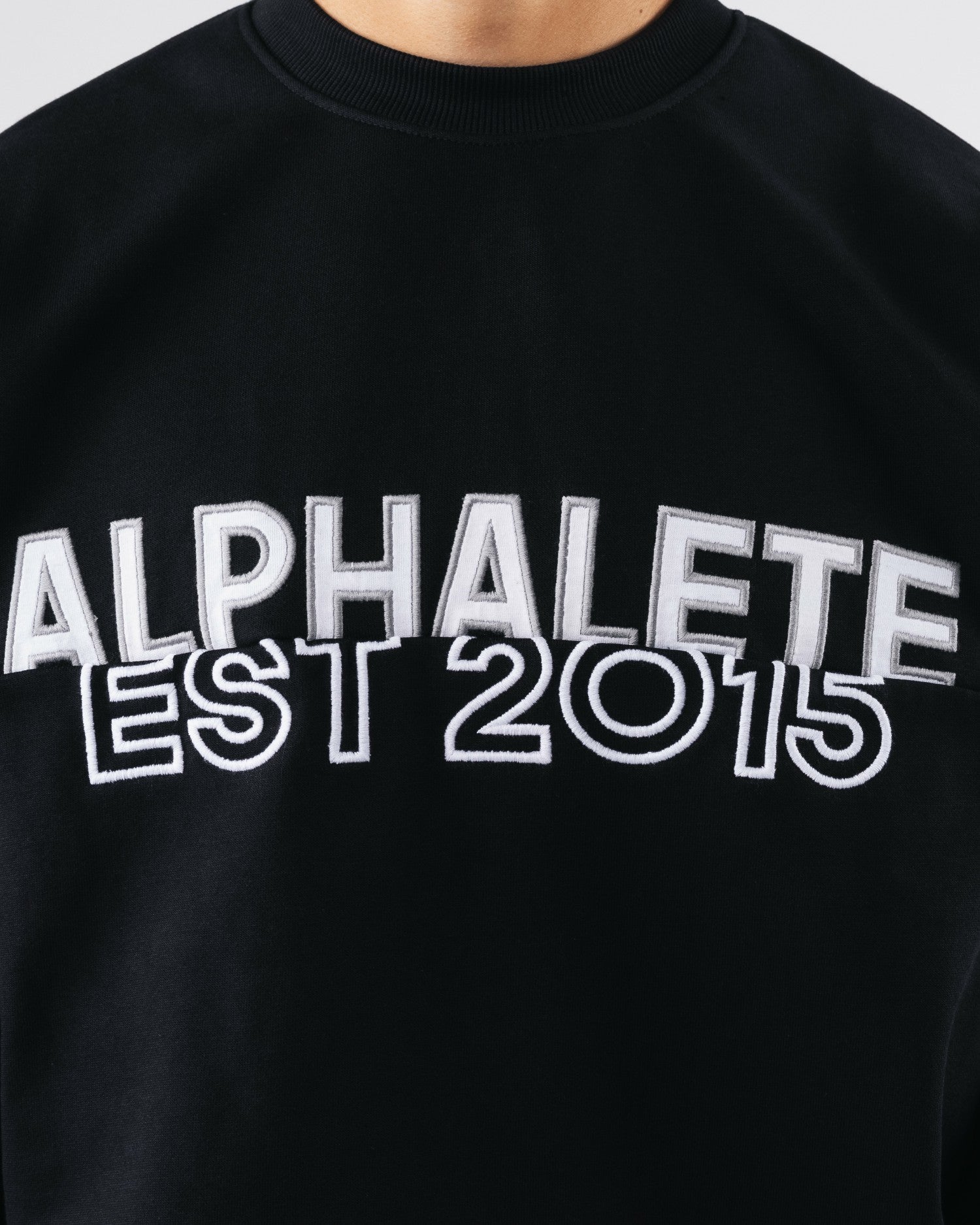 Establishment Split Crewneck - Black - Workout Clothes | Alphalete