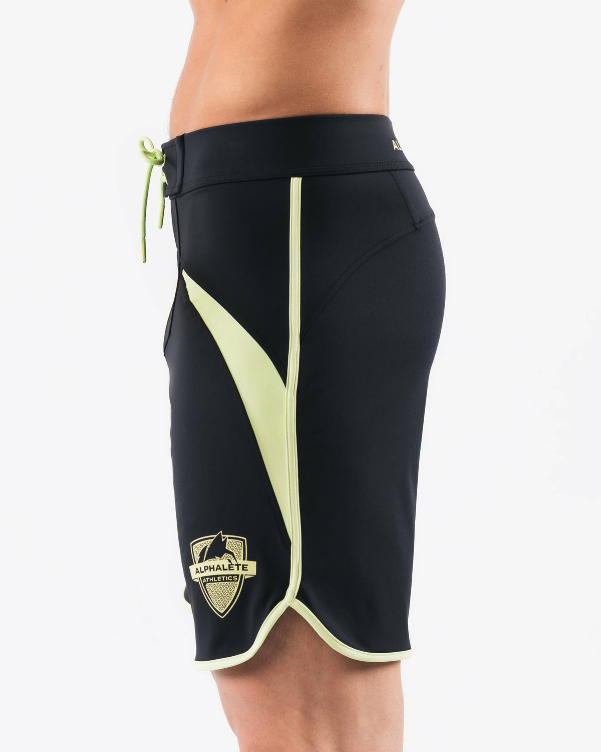 Crescent Boardshort - Black Lime - Men's Athletic Shorts | Alphalete