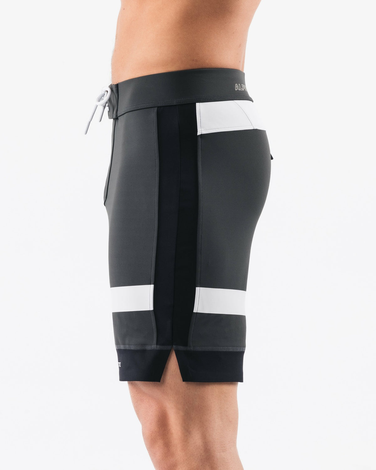 Aztec Boardshort - Cloud Smoke - Men's Athletic Shorts | Alphalete
