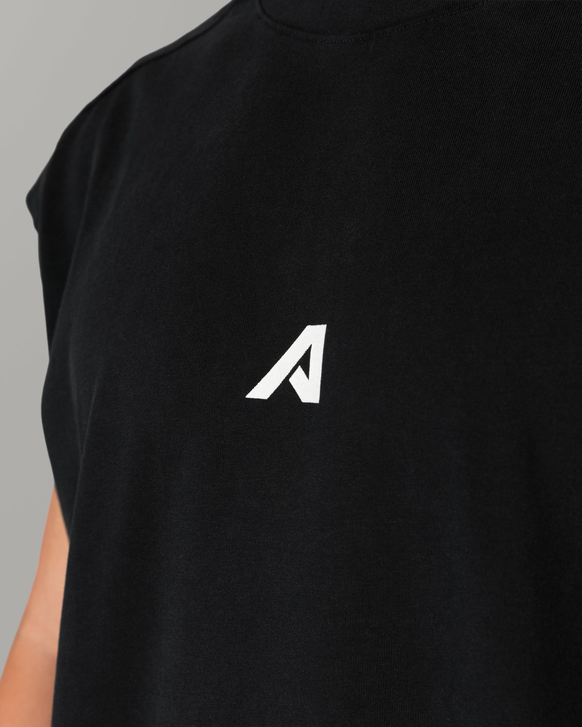 Union Mineral Cutoff - Washed Black - Mens Workout Tee | Alphalete