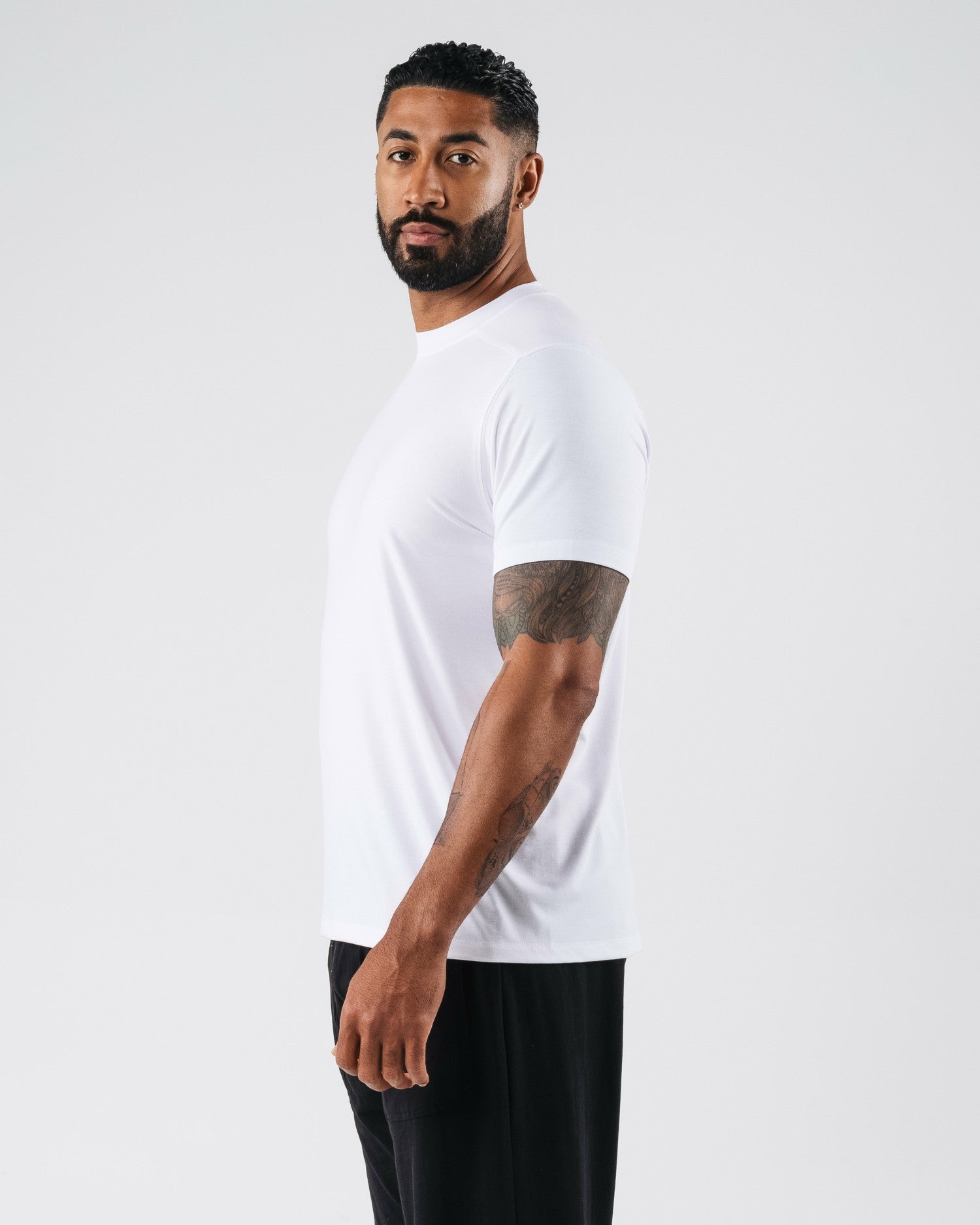 Zero Accent Tee - White - Mens Workout Tee | Alphalete