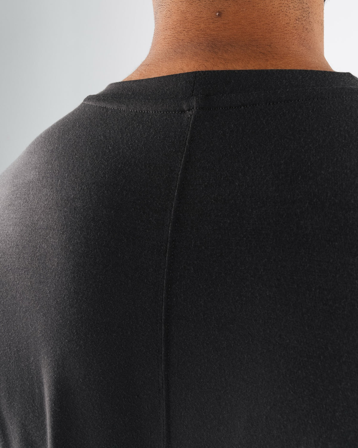 Zero Accent Tee - Dark Grey - Mens Workout Tee | Alphalete