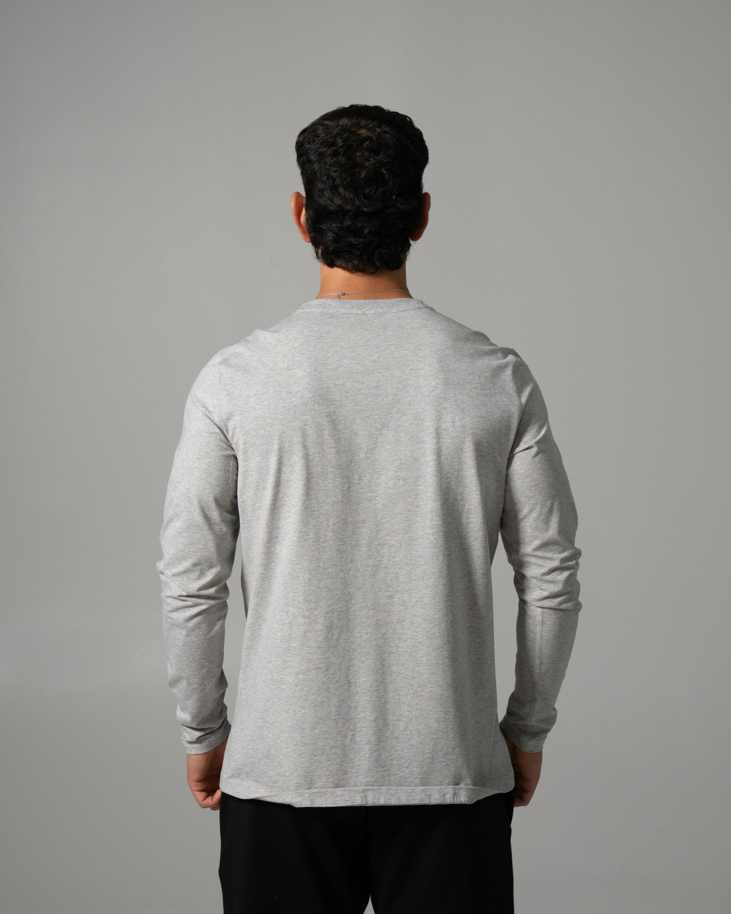 Momentum LS - City Dust - Workout Clothes | Alphalete