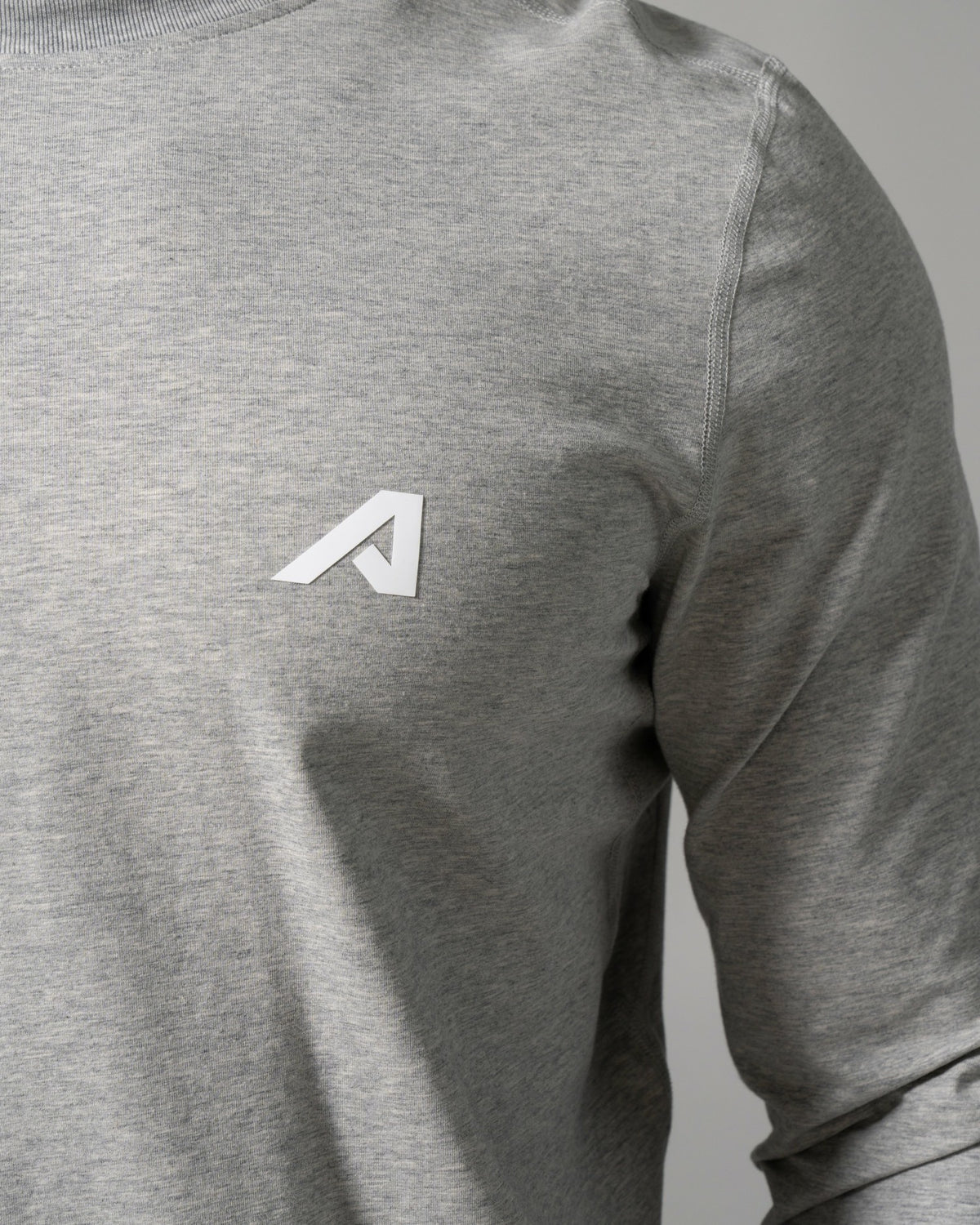 Momentum LS - City Dust - Workout Clothes | Alphalete