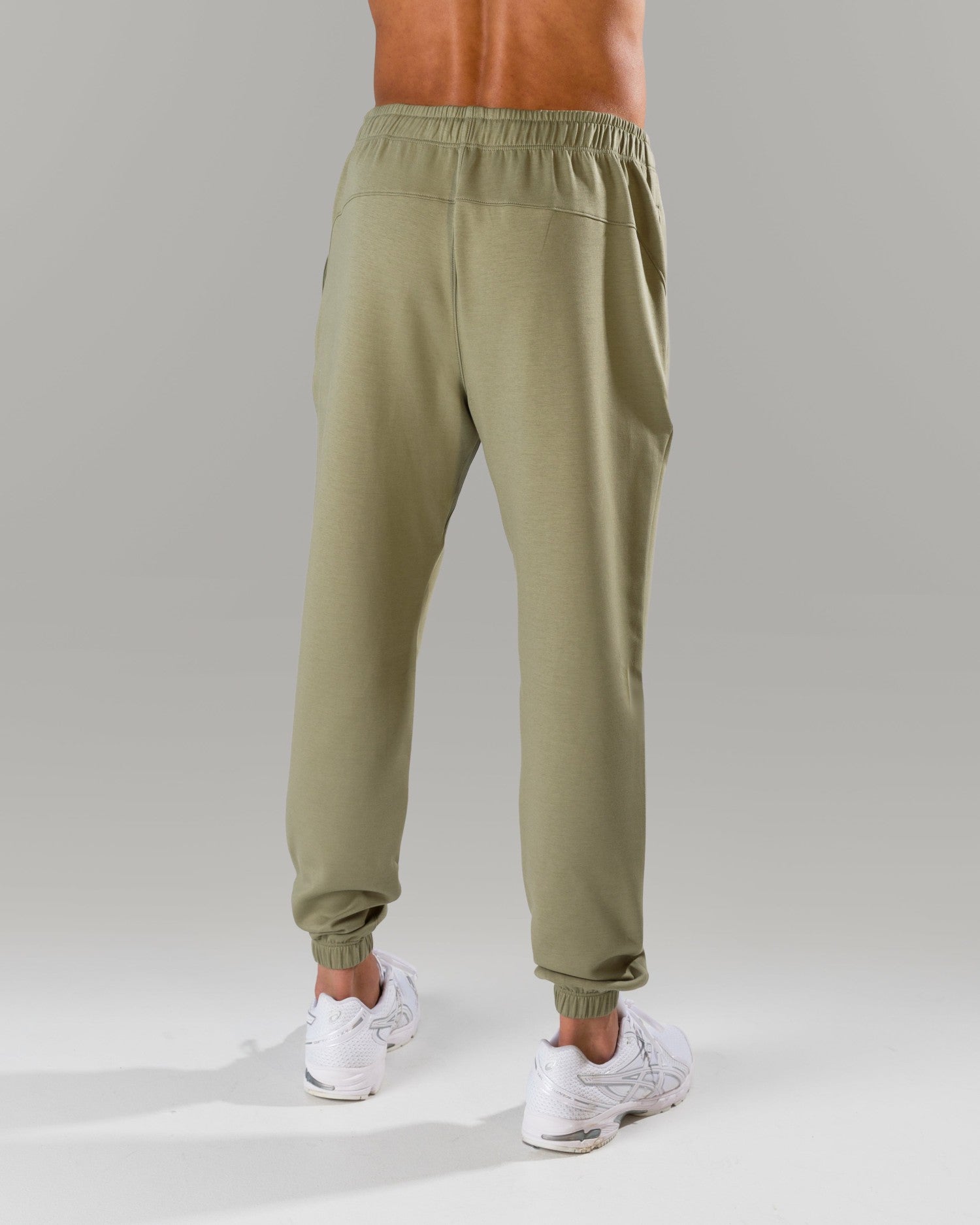 Vantage Jogger - Tactical Olive - Mens Track Pants | Alphalete