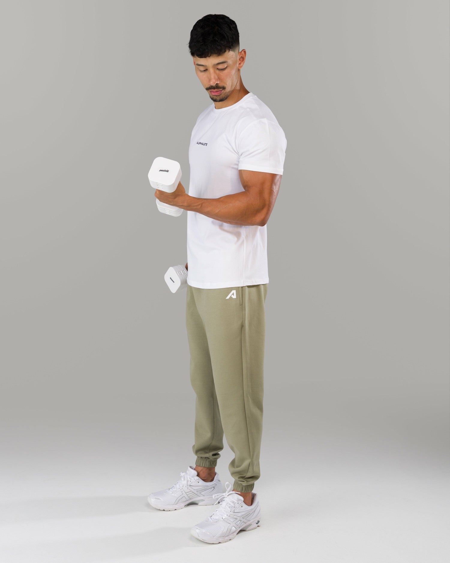Vantage Jogger - Tactical Olive - Mens Track Pants | Alphalete