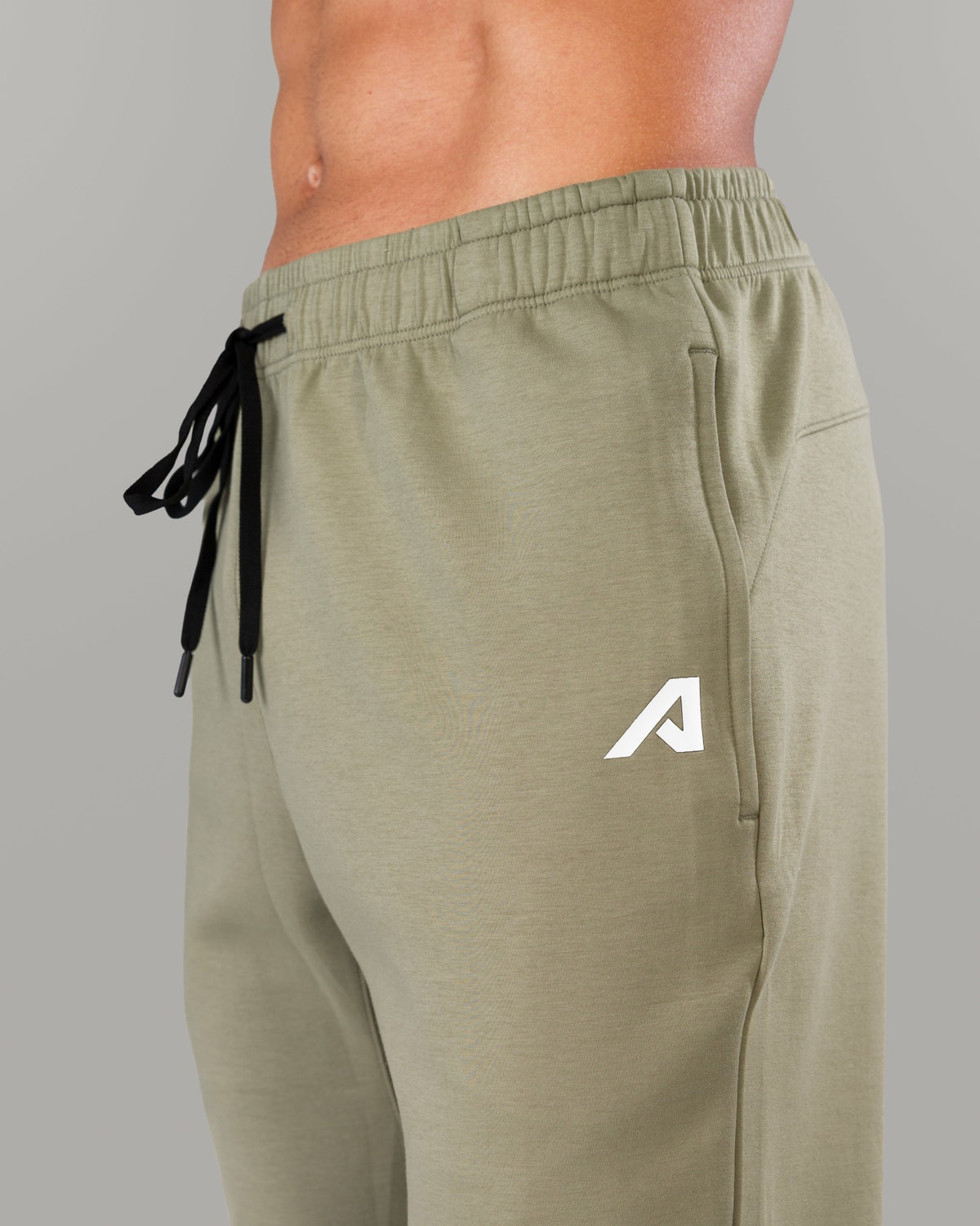 Vantage Jogger - Tactical Olive - Mens Track Pants | Alphalete