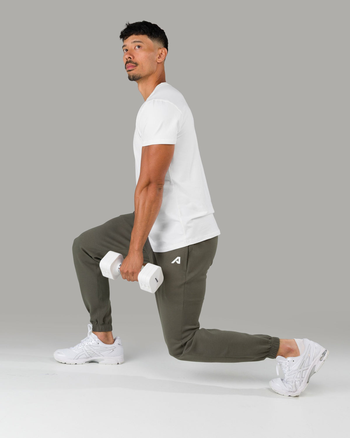Vantage Jogger - Iron Charcoal - Mens Track Pants | Alphalete