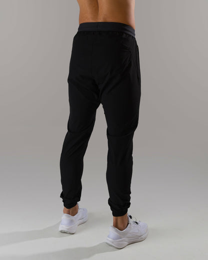 Apex Jogger - Black - Mens Track Pants | Alphalete