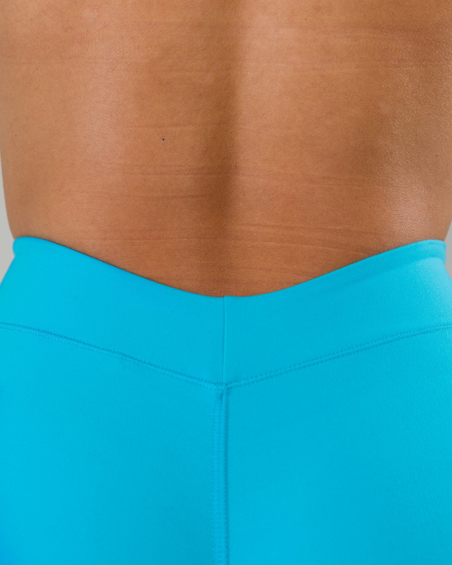 Dip Back Mid Rise Legging - Cerulean | Alphalete
