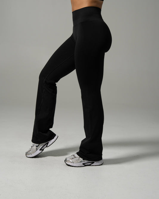 Pump Mid Rise Flared Pant - Black | Alphalete