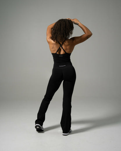 Pump Mid Rise Flared Pant - Black | Alphalete