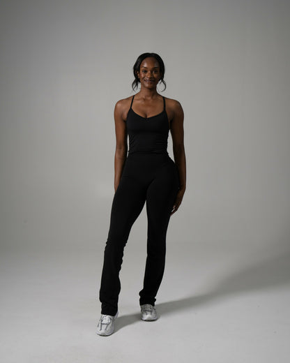 Pump Mid Rise Flared Pant Long - Black | Alphalete