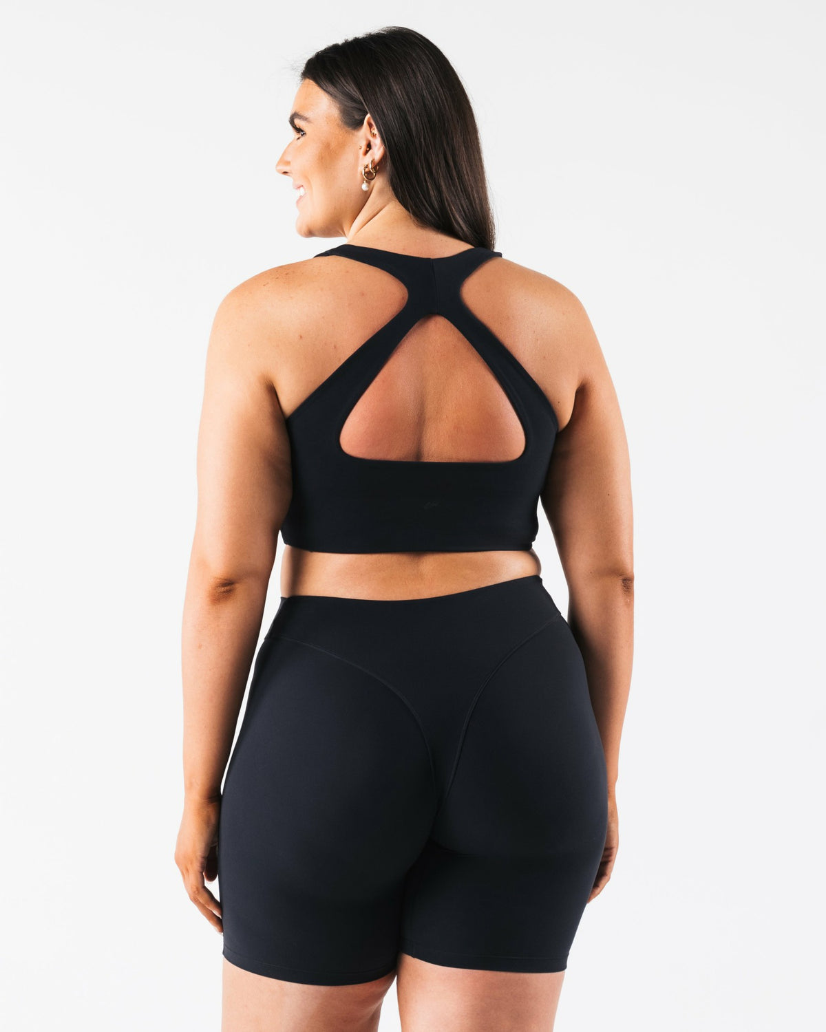 Deep V Cady Bra - Black - Best Sports Bra | Alphalete