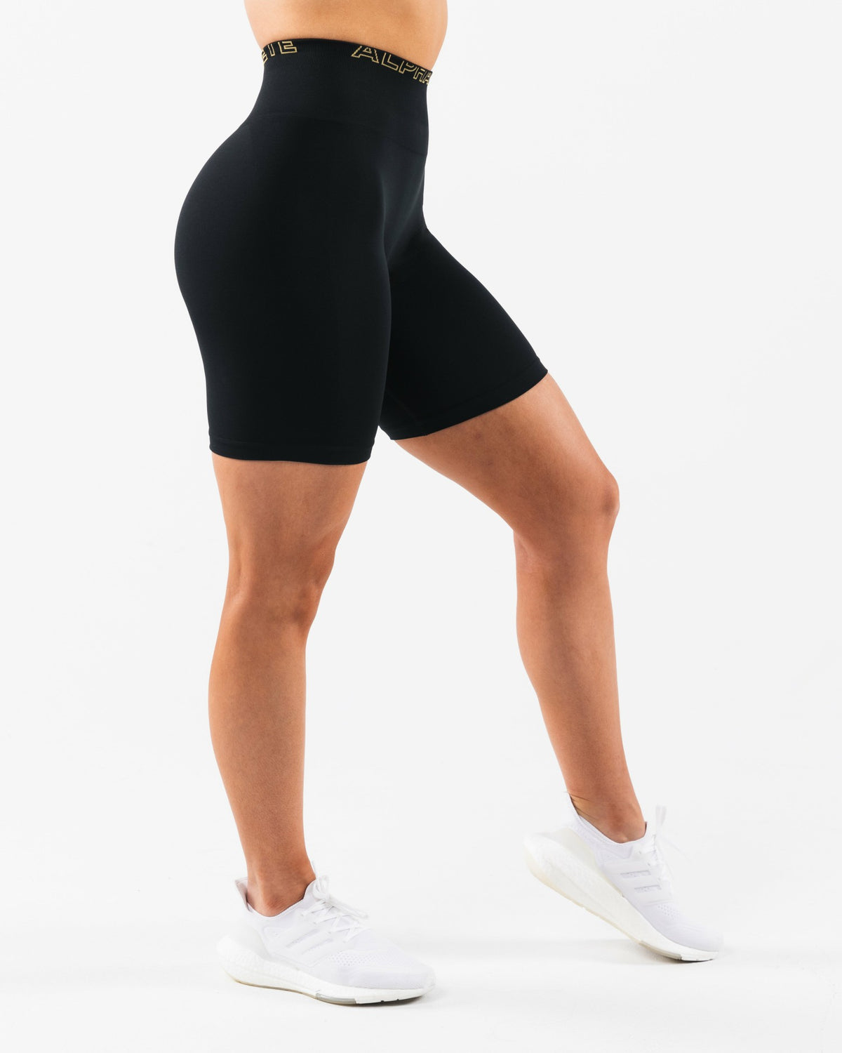 Amplify Gravity Ultra-High Rise Biker Short - Black SE | Alphalete
