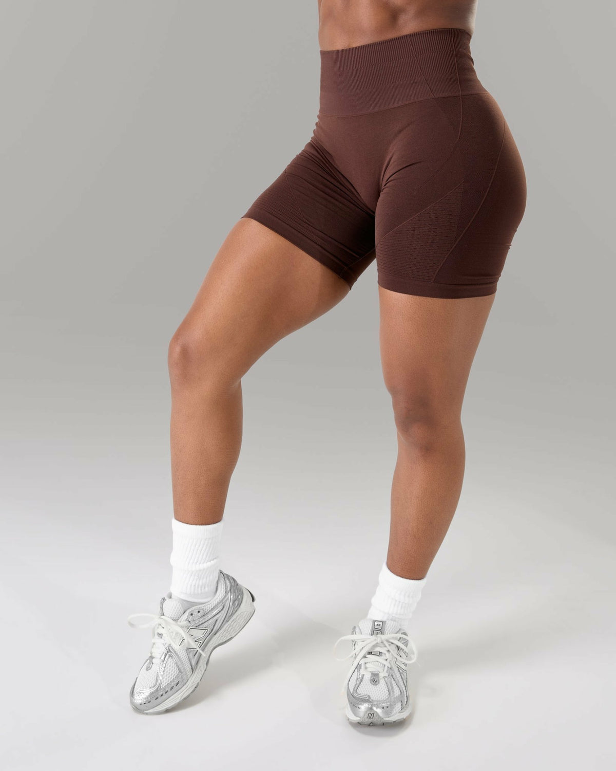 Revive High Rise Short - Cashmere | Alphalete