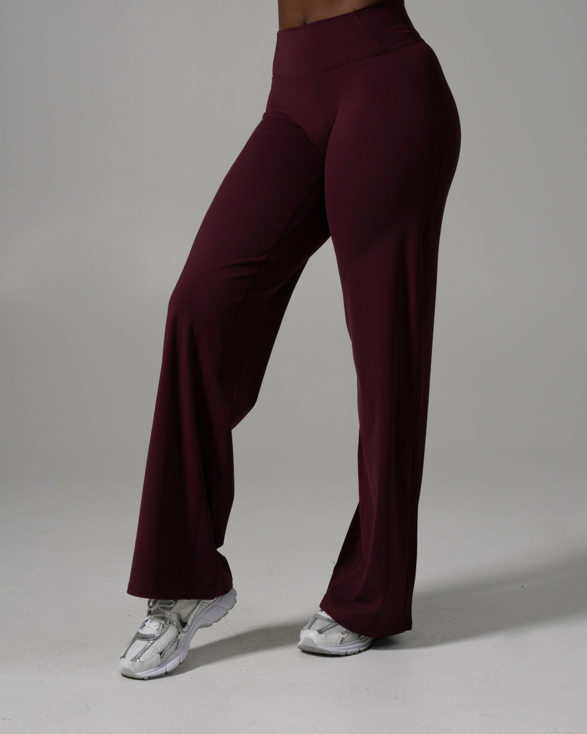 Aura Wide Leg Pant Long - Merlot | Alphalete