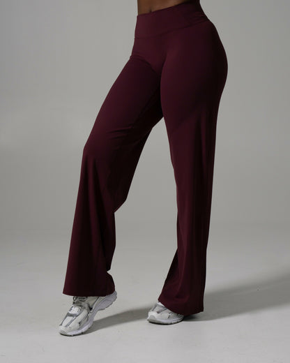 Aura Wide Leg Pant Long - Merlot | Alphalete