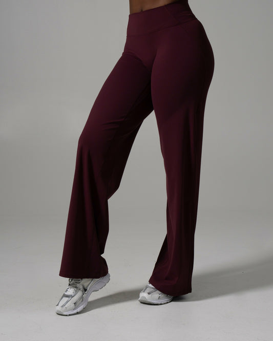 Aura Wide Leg Pant Long - Merlot | Alphalete