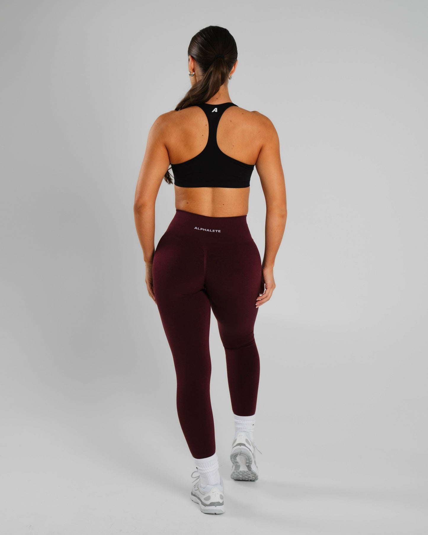 Amplify Ultra-High Rise Legging - Merlot | Alphalete