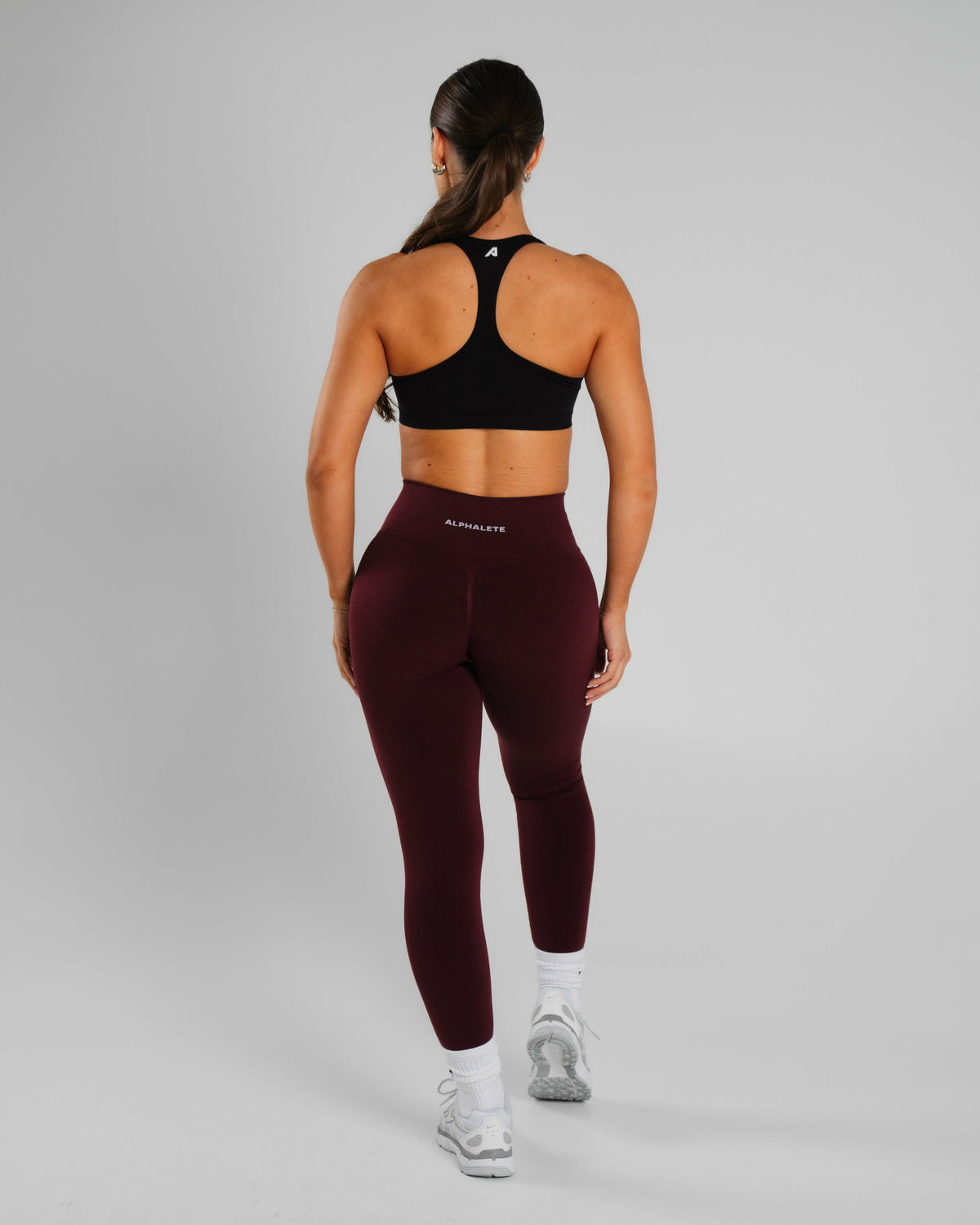 Amplify Ultra-High Rise Legging - Merlot | Alphalete