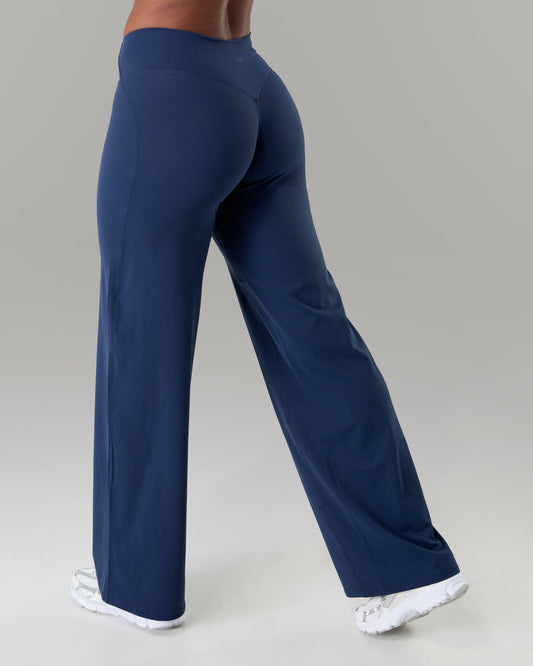 Aura Wide Leg Pant Long - Anchor | Alphalete