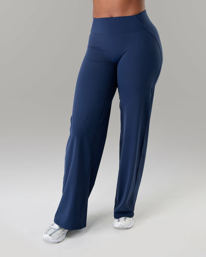 Aura Wide Leg Pant Long - Anchor | Alphalete