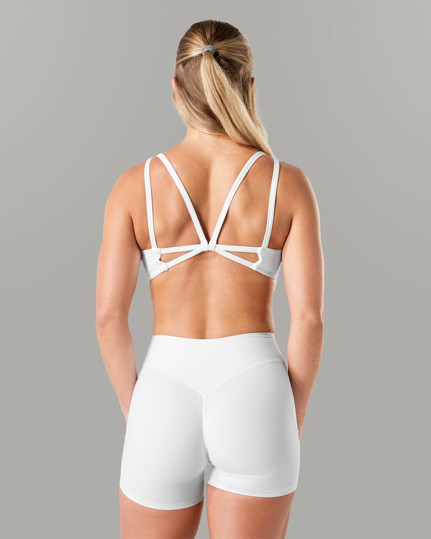 Lina Bra - White - Best Sports Bra | Alphalete