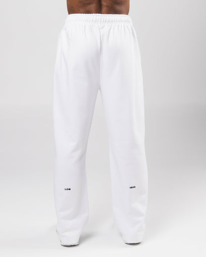 Three Pillar Heavyweight Pant - White | Alphalete