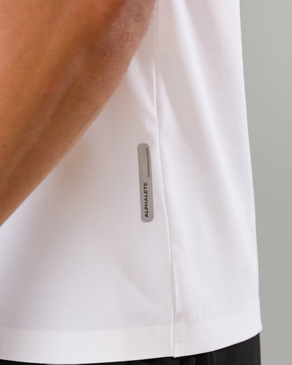 AeroFlex Vault Tank - White - Mens Workout Tee | Alphalete