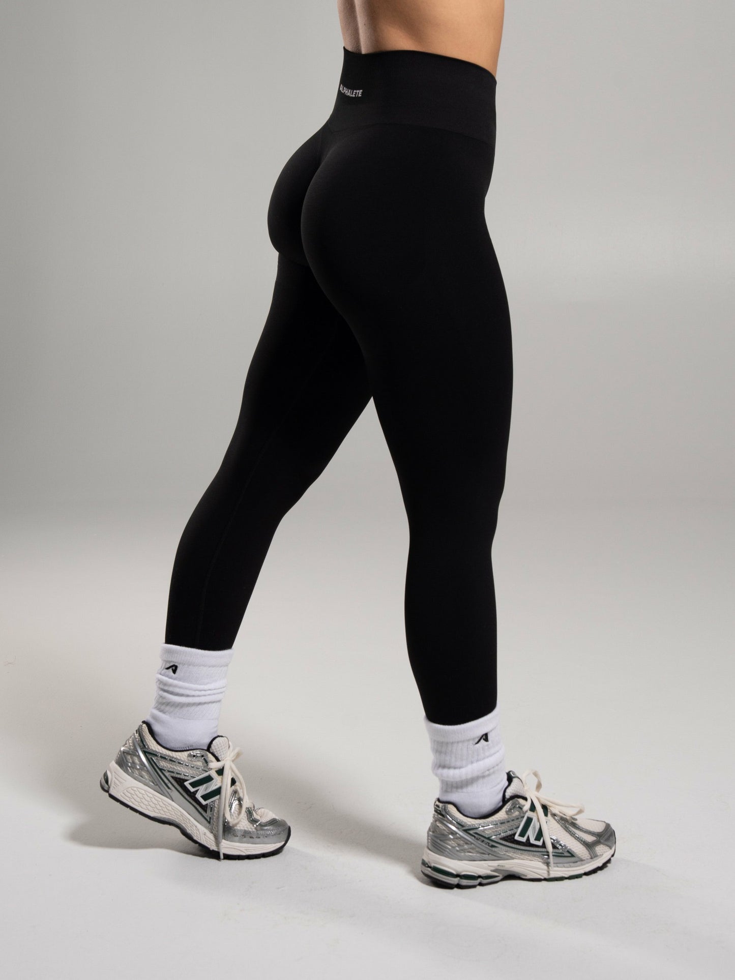 Pump High Rise Legging - Black | Alphalete