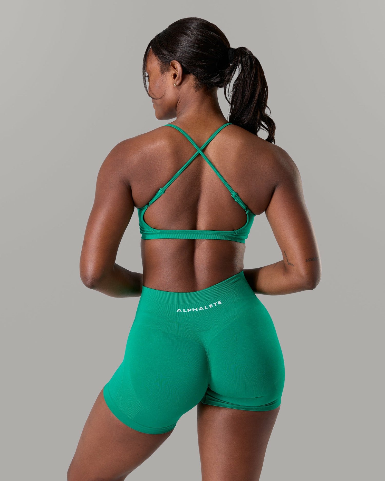 Amplify Open Back Bra - Grove - Best Sports Bra | Alphalete