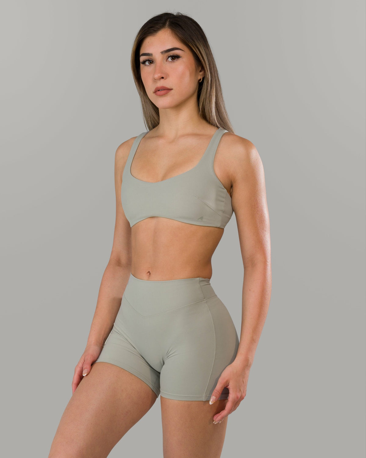 Lina Bra - Silver - Best Sports Bra | Alphalete