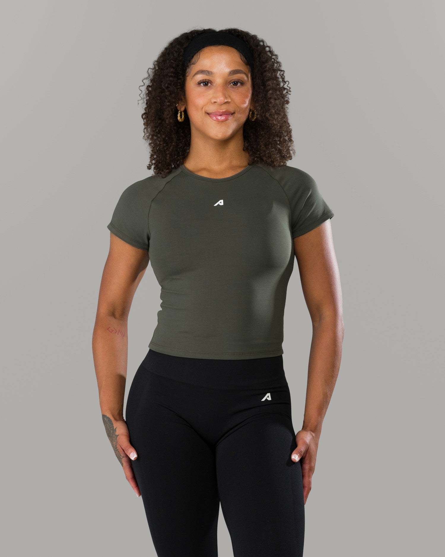 Icon Baby Tee - Pewter - Workout Clothes For Women | Alphalete