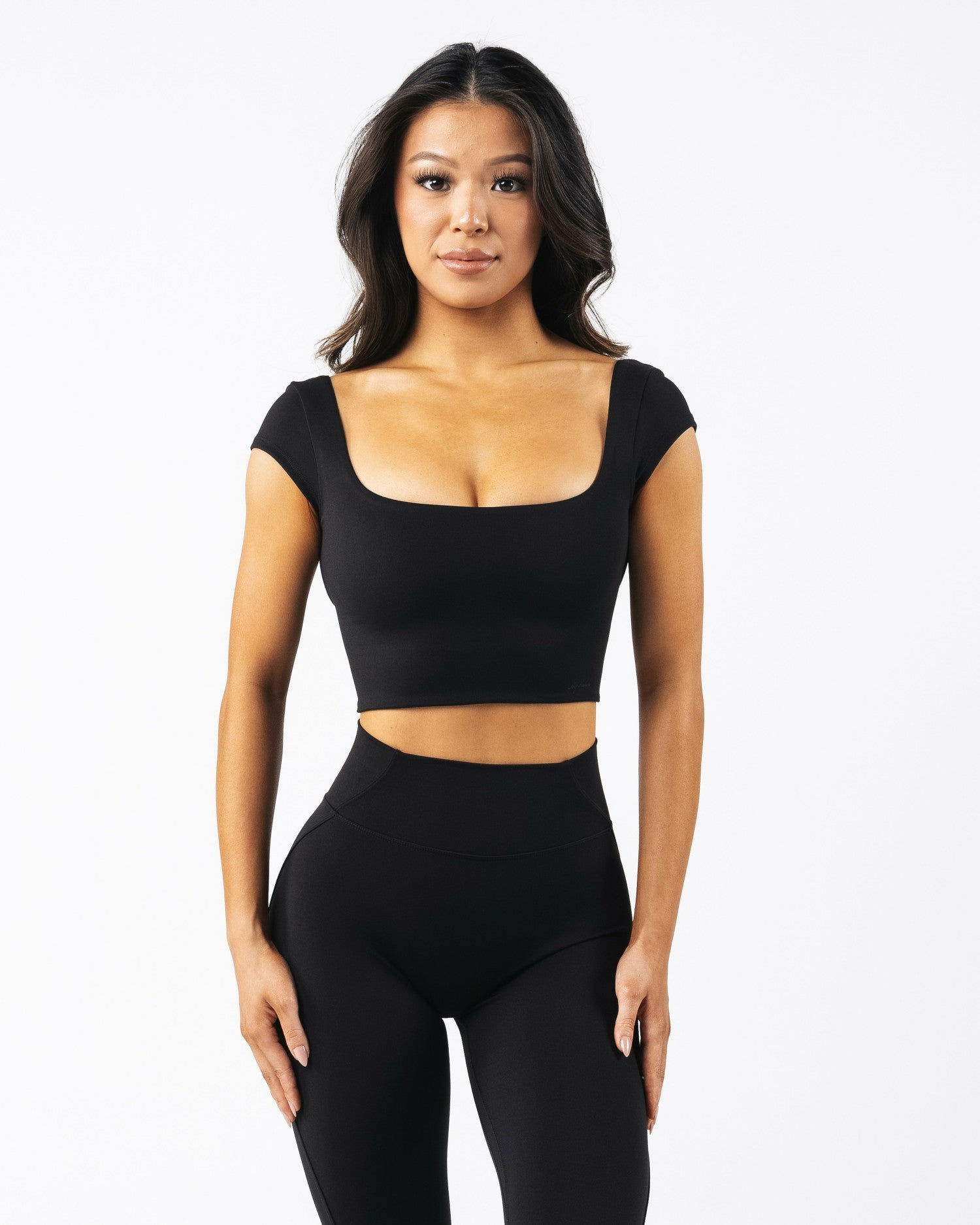 Aura Reya Top - Black - Workout Clothes For Women | Alphalete